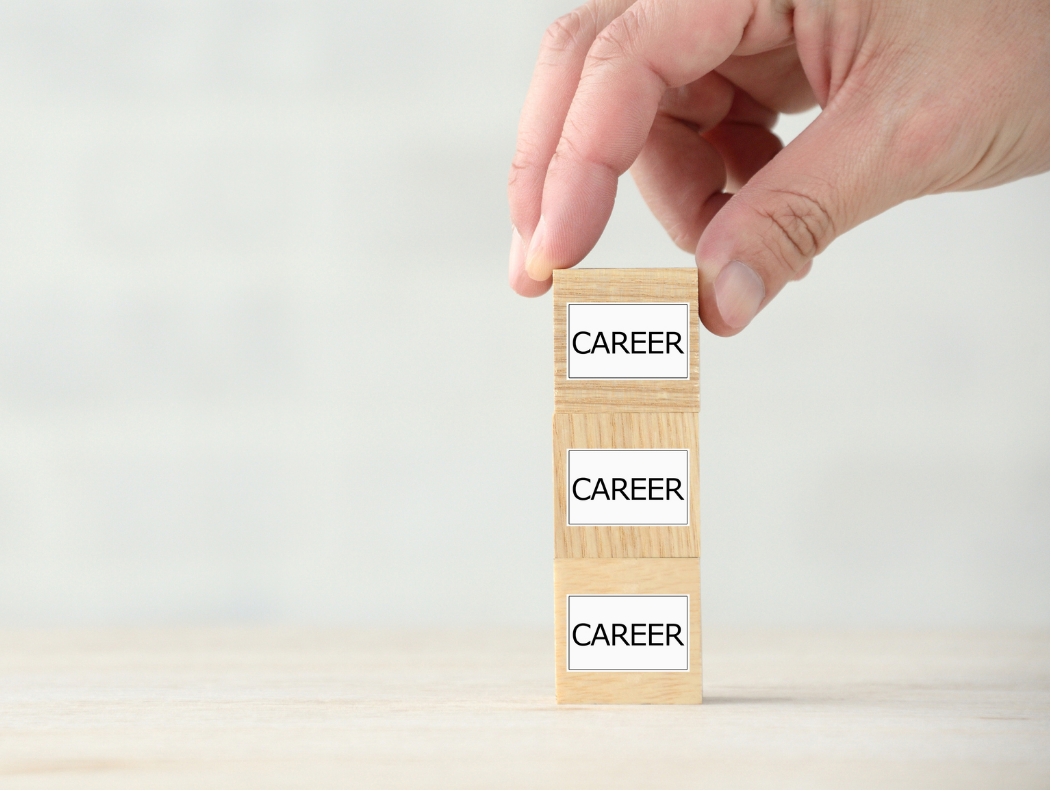 将来を見据えて目標を設定
努力と実績が報われる評価システム